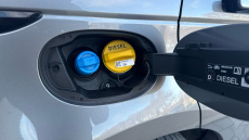 Land Rover Range Rover Evoque 2.0 D200 R-Dynamic S 5dr Auto Diesel Hatchback